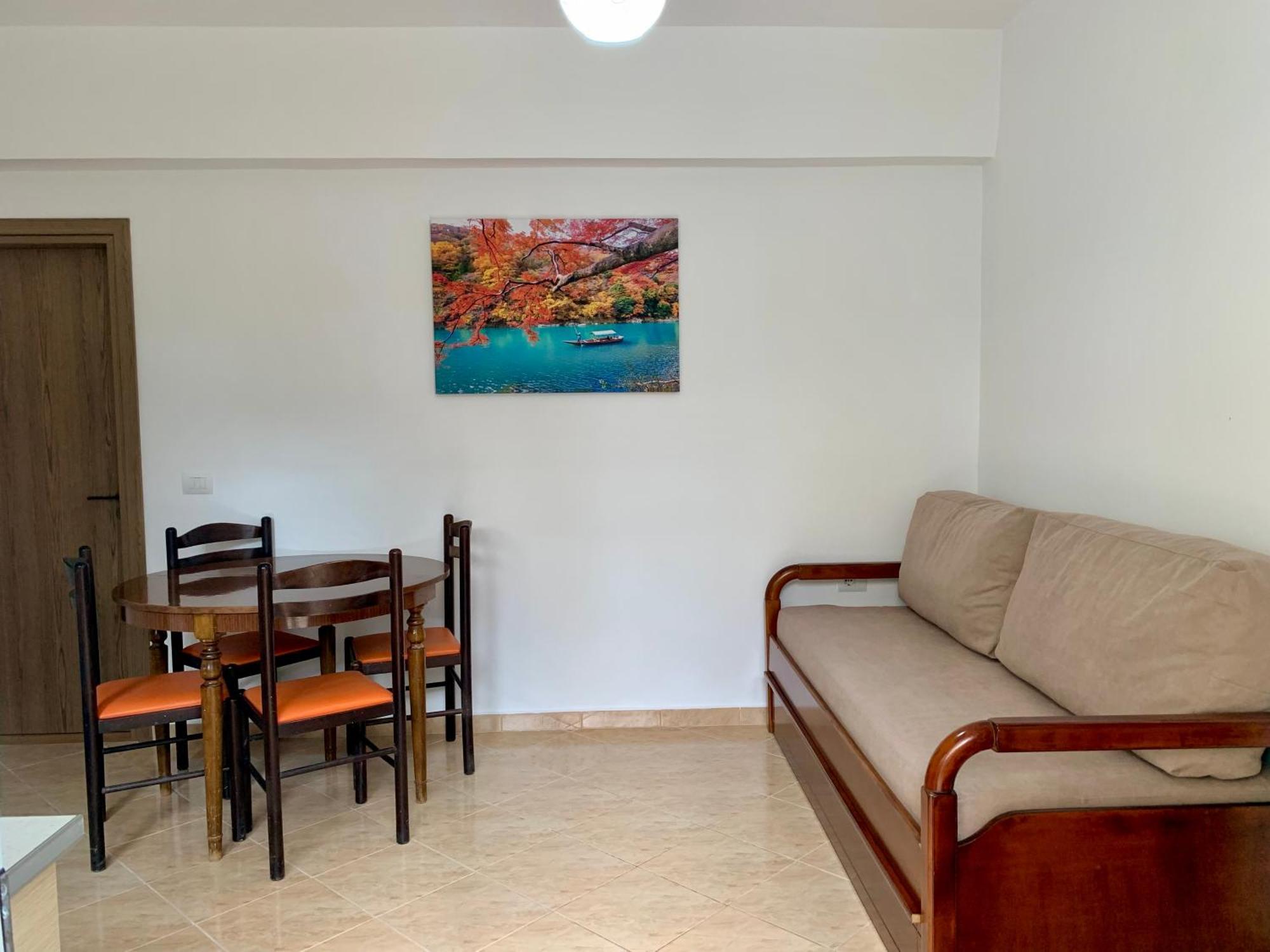 Maxus Apts Sarandë 外观 照片